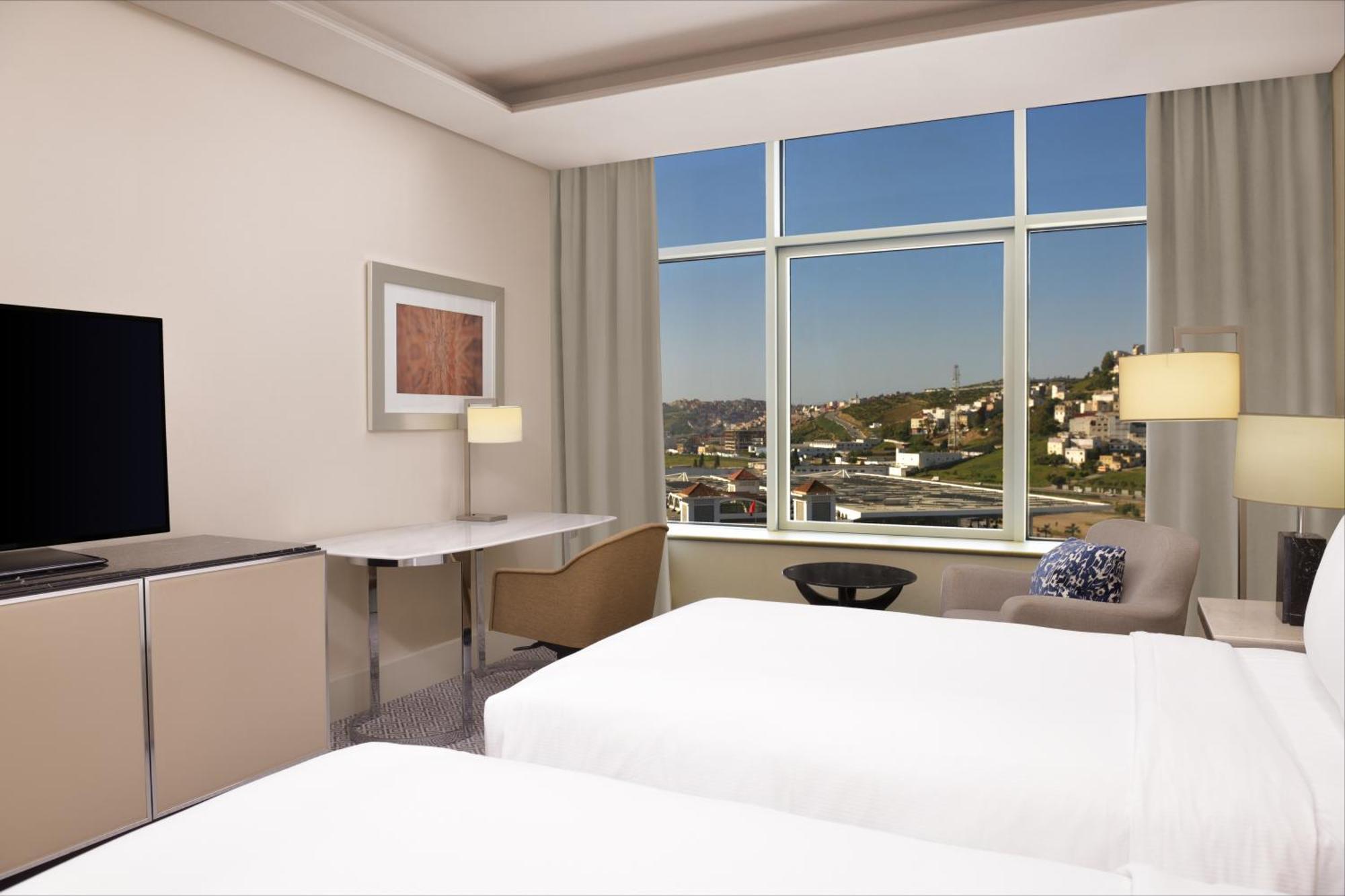 Twin Room,1765968225:JPEG